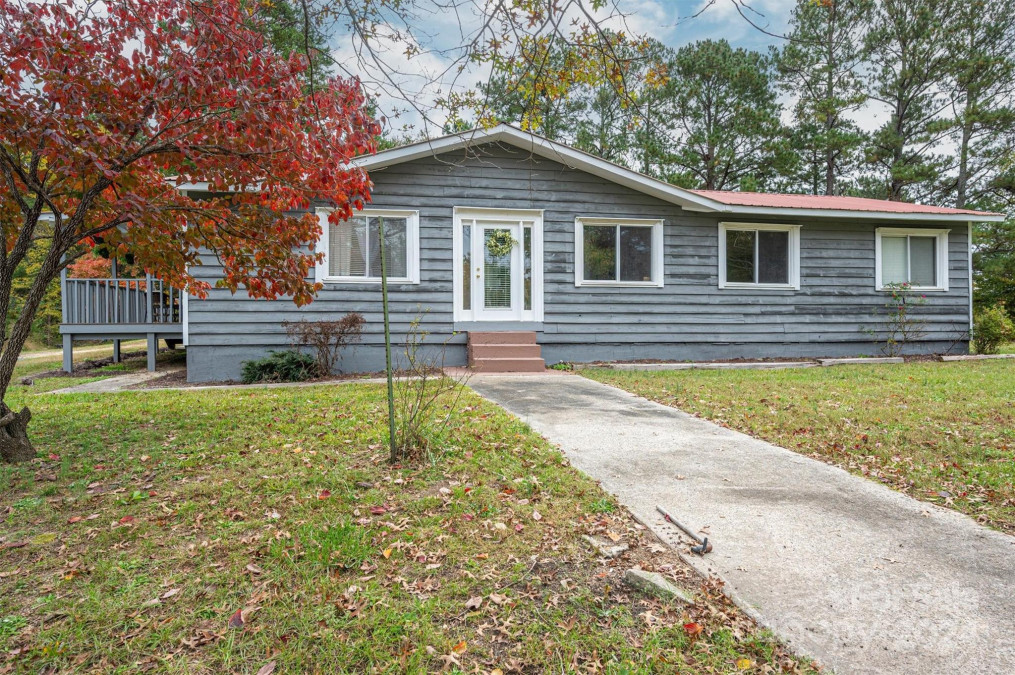 231 Cheek Rd Clover, SC 29710