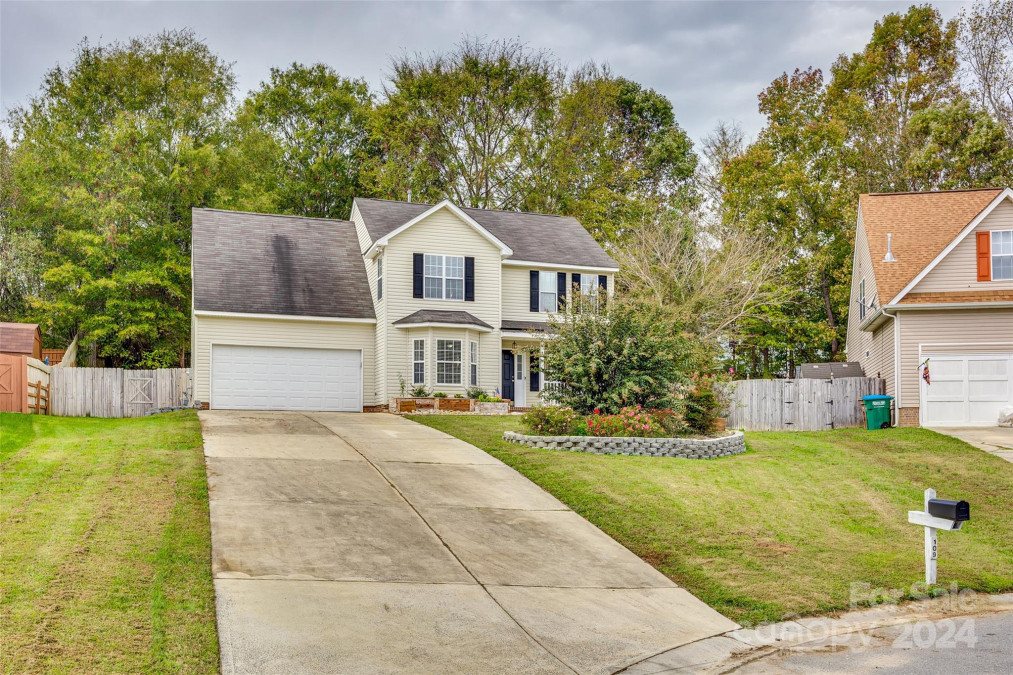 109 Dawn View Ln Waxhaw, NC 28173