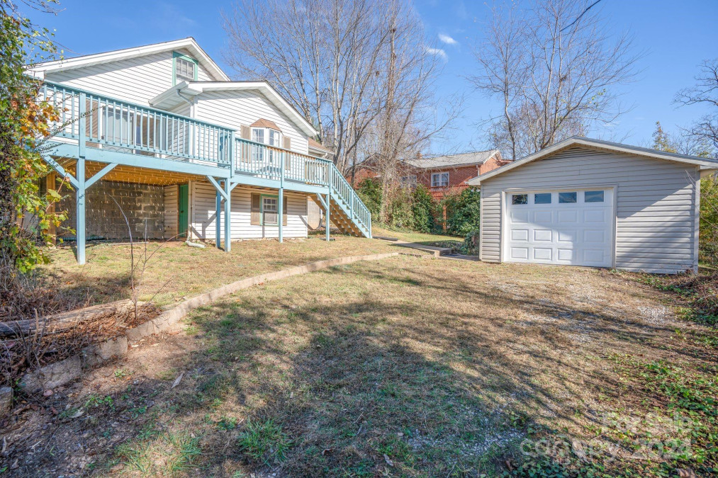 32 Beverly Rd Asheville, NC 28806