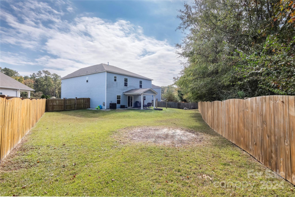 270 Elsoma Dr Chapin, SC 29036