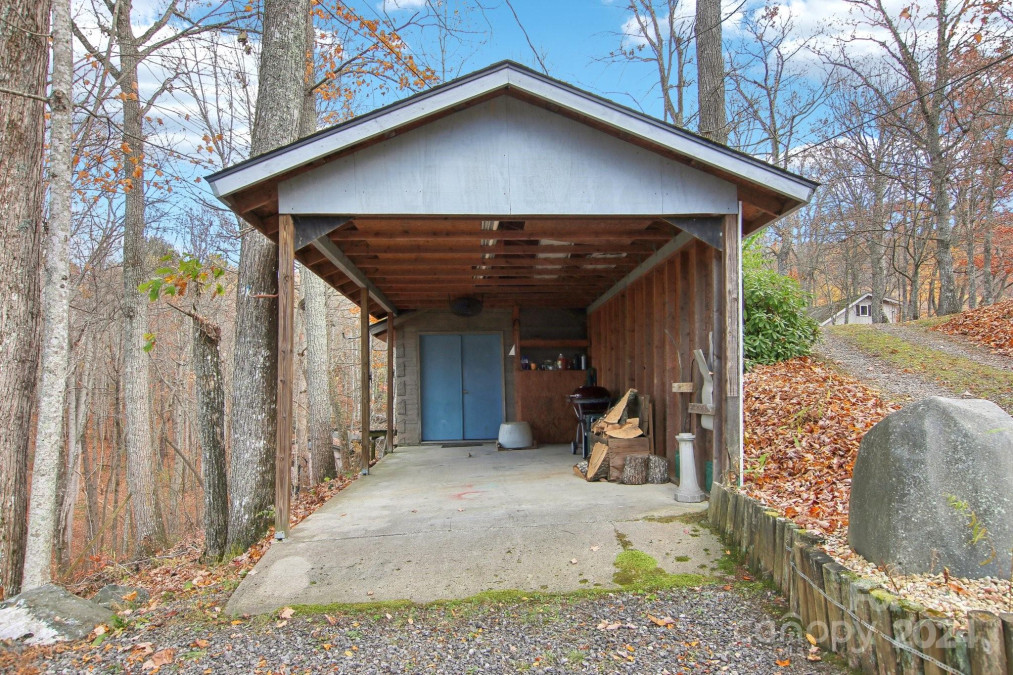 378 Brandywine Rd Waynesville, NC 28786