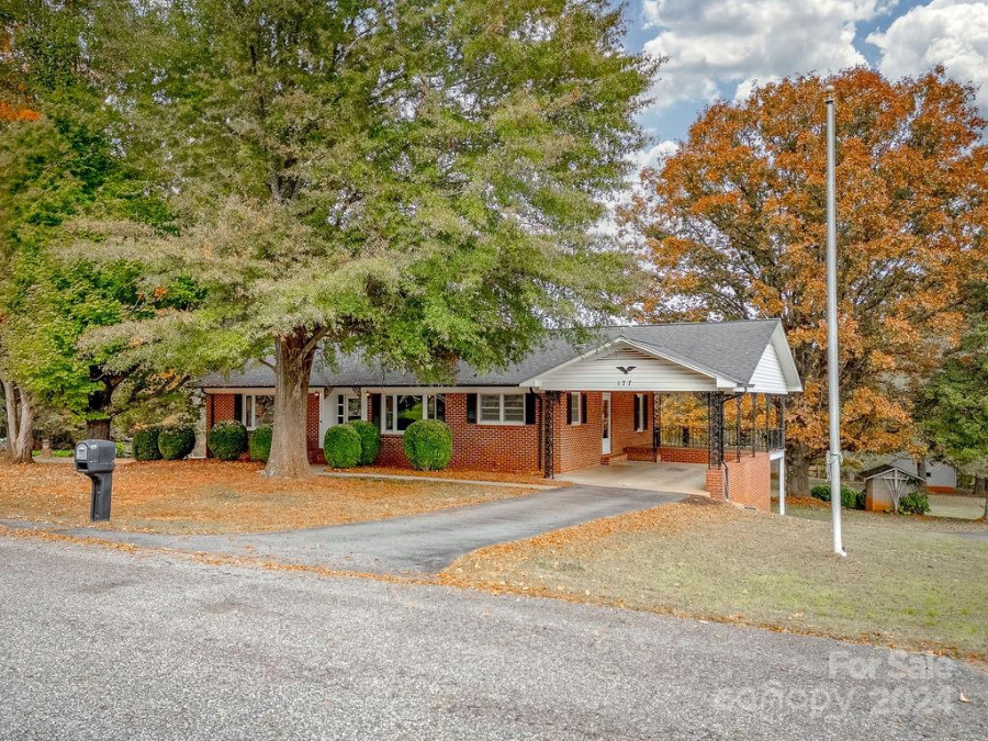 177 Country View Rd Statesville, NC 28625