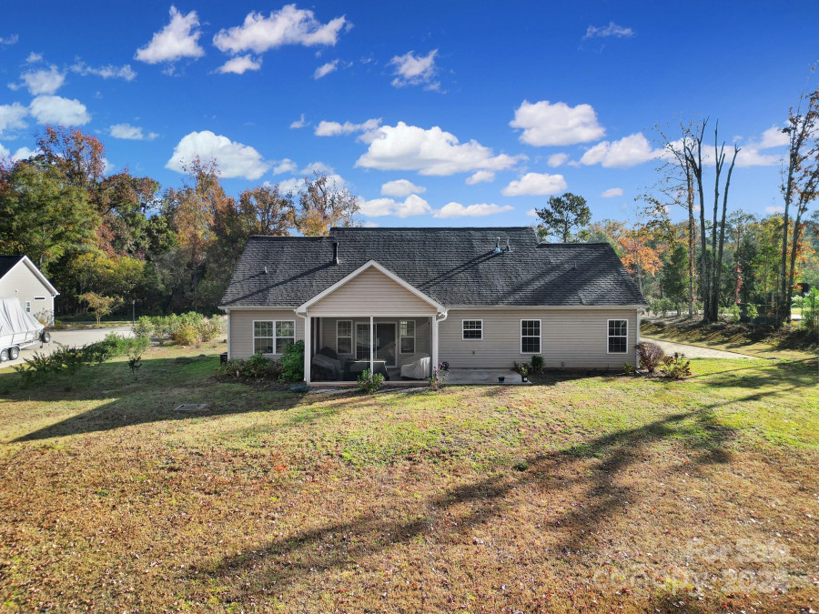 2617 Craig Farm Rd Lancaster, SC 29720