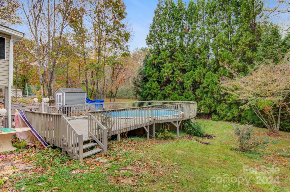 3458 Autumnwood Pl Lenoir, NC 28645