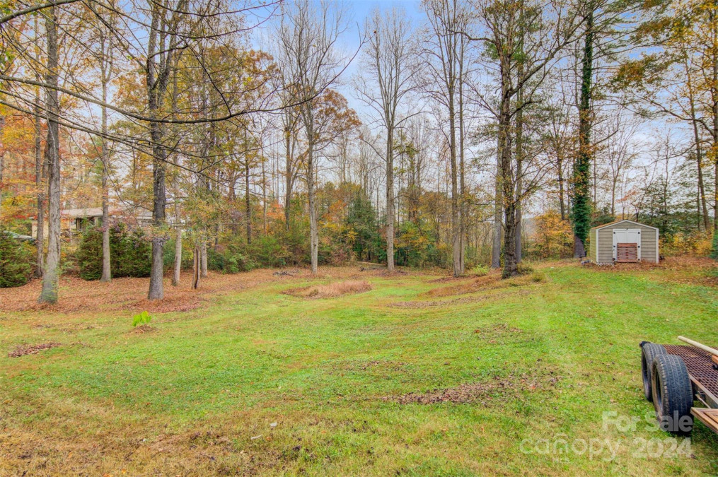 3458 Autumnwood Pl Lenoir, NC 28645