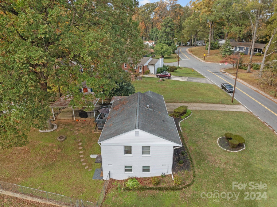 3231 Eastwood Dr Charlotte, NC 28205