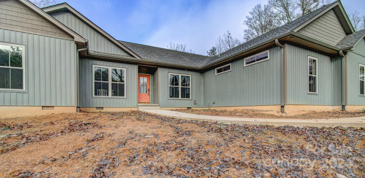 140 Cove Crest Dr Rutherfordton, NC 28139