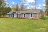 1 Oakbrook Rd Fletcher, NC 28732