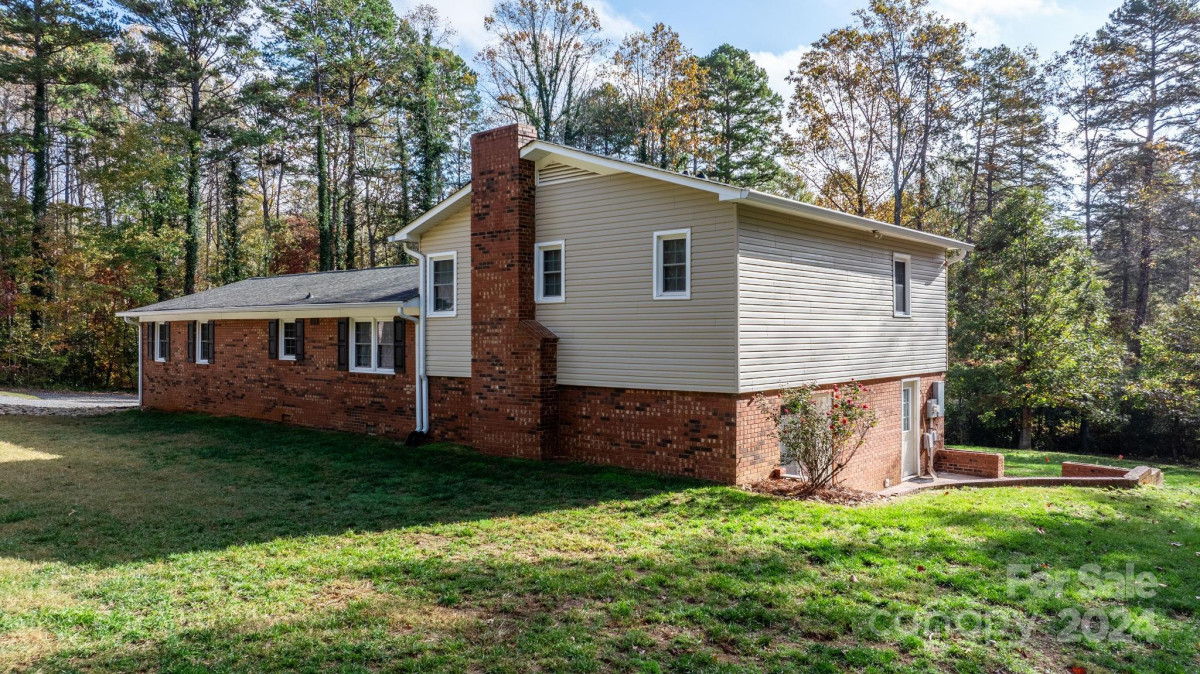 184 Orville Rd Statesville, NC 28677