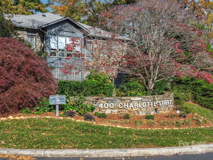 400 Charlotte St Asheville, NC 28801