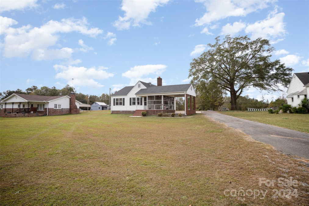 4734 Jonesville Lockhart Hw Union, SC 29379