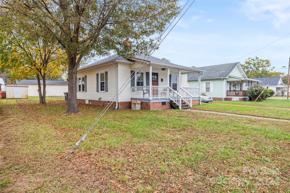 407 D St Kannapolis, NC 28083