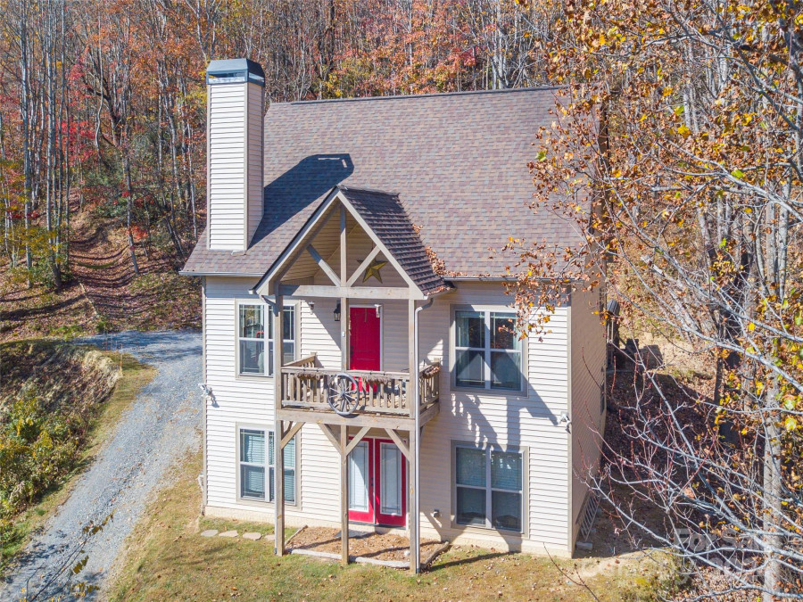 4823 Max Patch Rd Clyde, NC 28721