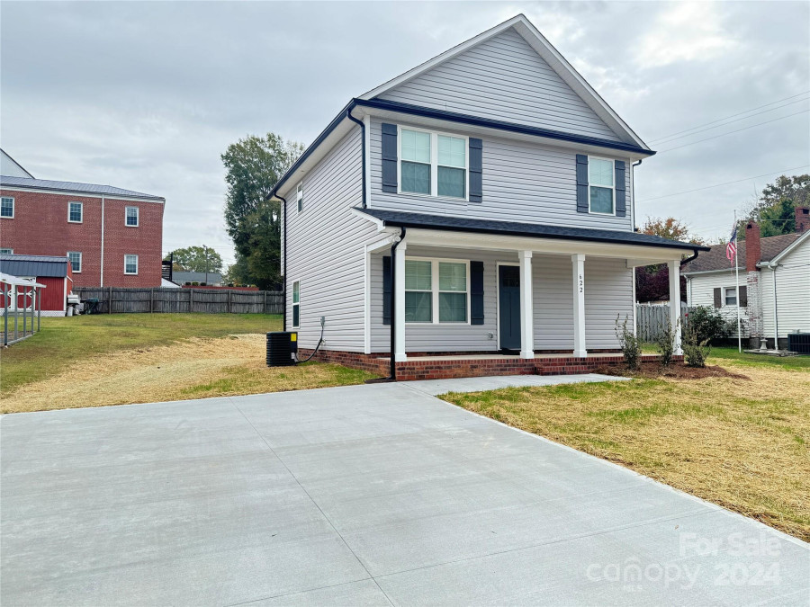 622 Walnut St Kannapolis, NC 28081