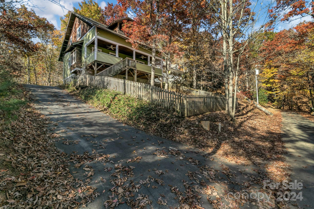 241 Fern Way Black Mountain, NC 28711