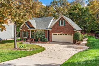 5385 Apple Glen Dr Harrisburg, NC 28075