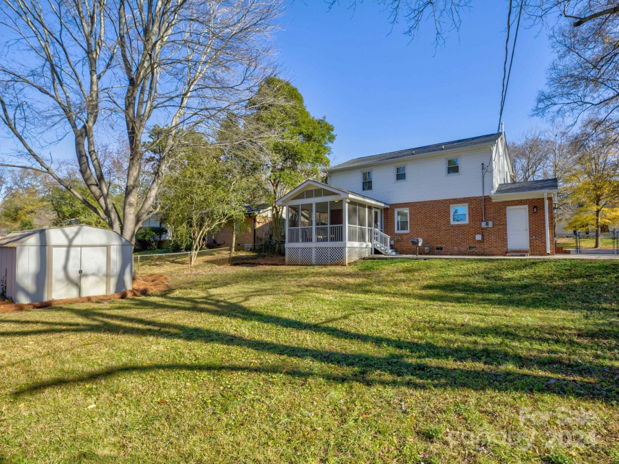 4614 Halstead Dr Charlotte, NC 28209