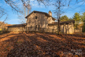 33 Horse Barn Rd Candler, NC 28715