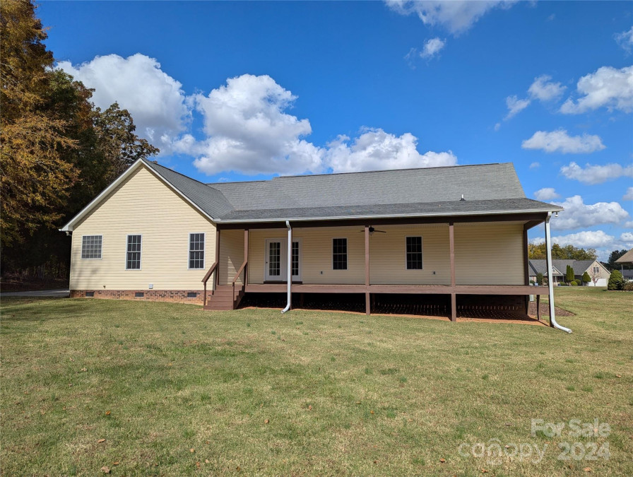 1095 Lucky Ln Salisbury, NC 28146