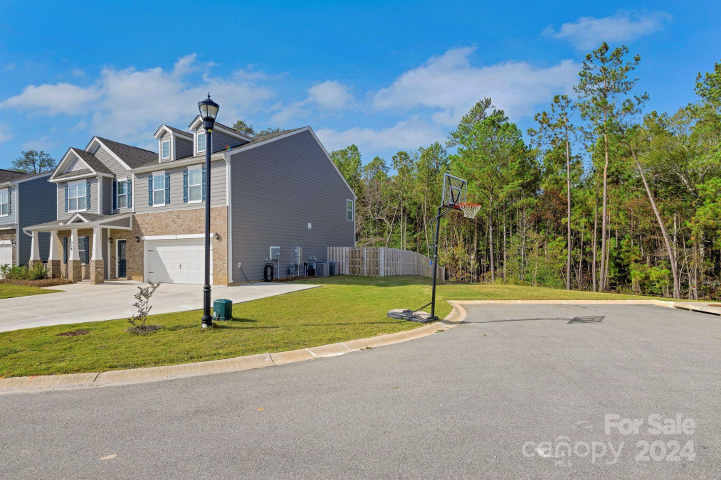 359 Sycamore Crest Way Chapin, SC 29036