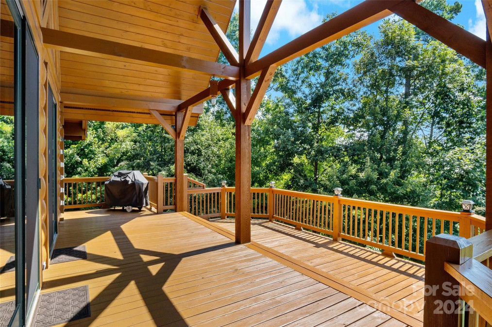 93 Scenic Vista Dr Nebo, NC 28761