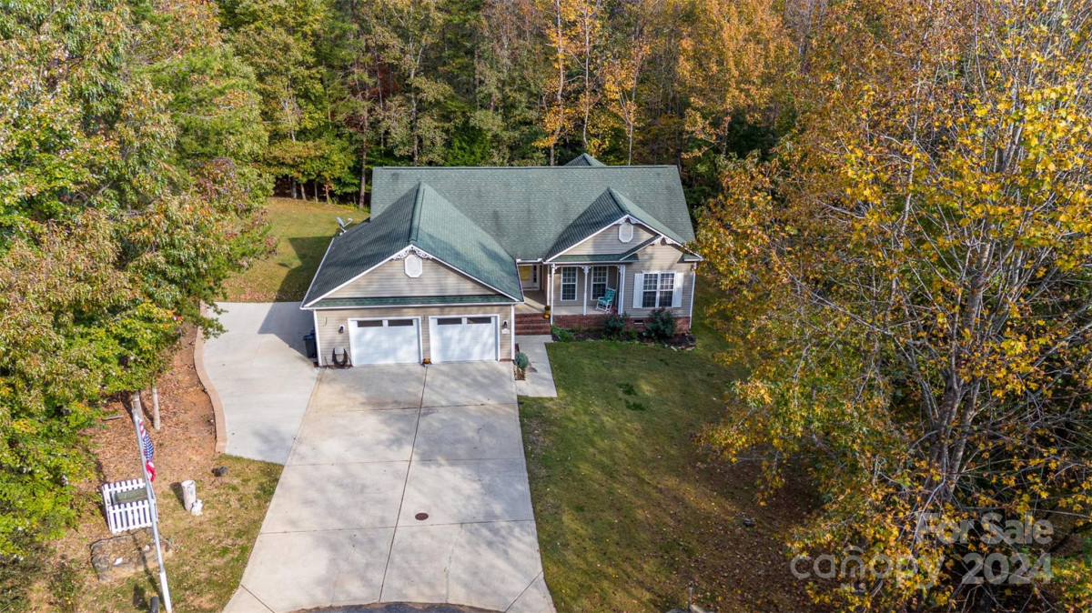 3390 Seminole Dr Maiden, NC 28650