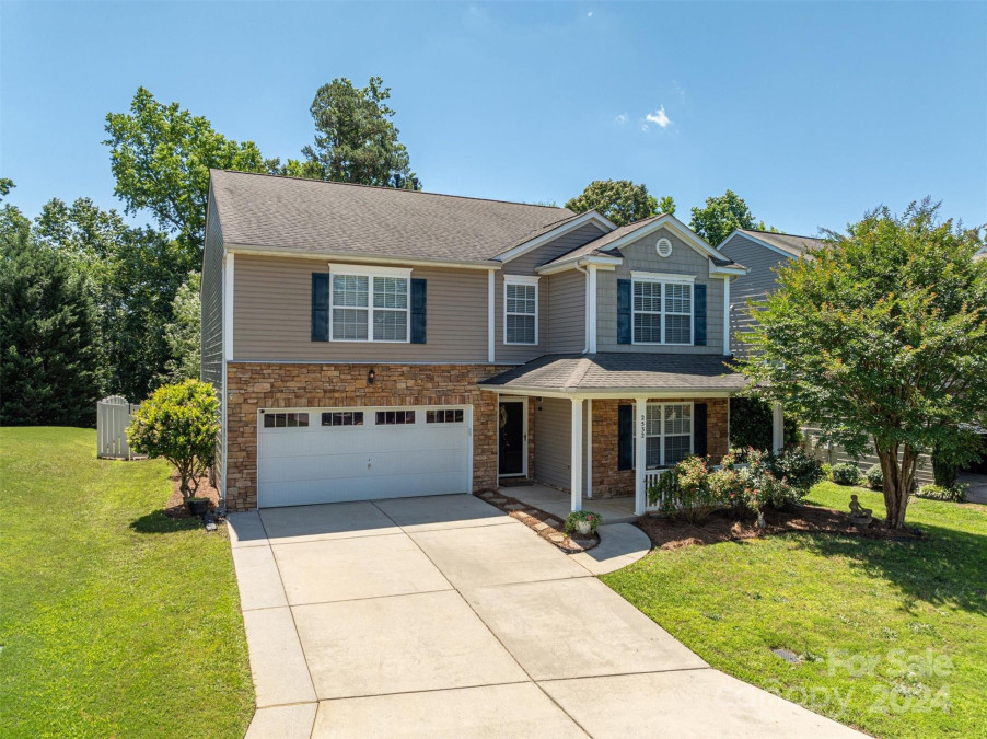 2532 Sweet Birch Ct Gastonia, NC 28054