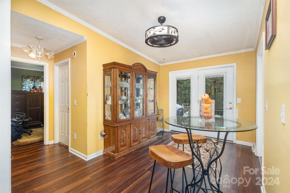 9009 Quail Roost Dr Waxhaw, NC 28173