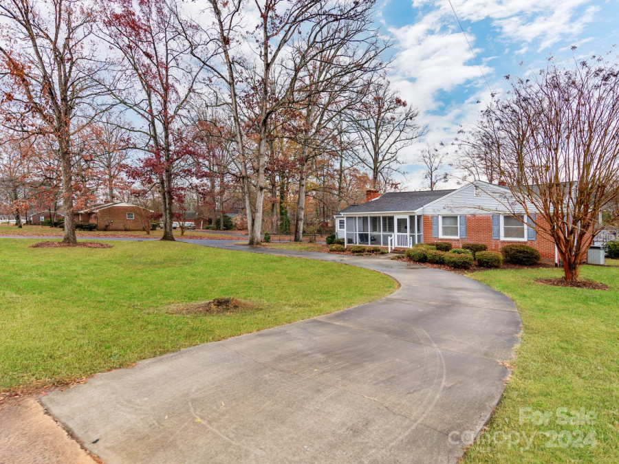 808 Linwood Rd Kings Mountain, NC 28086