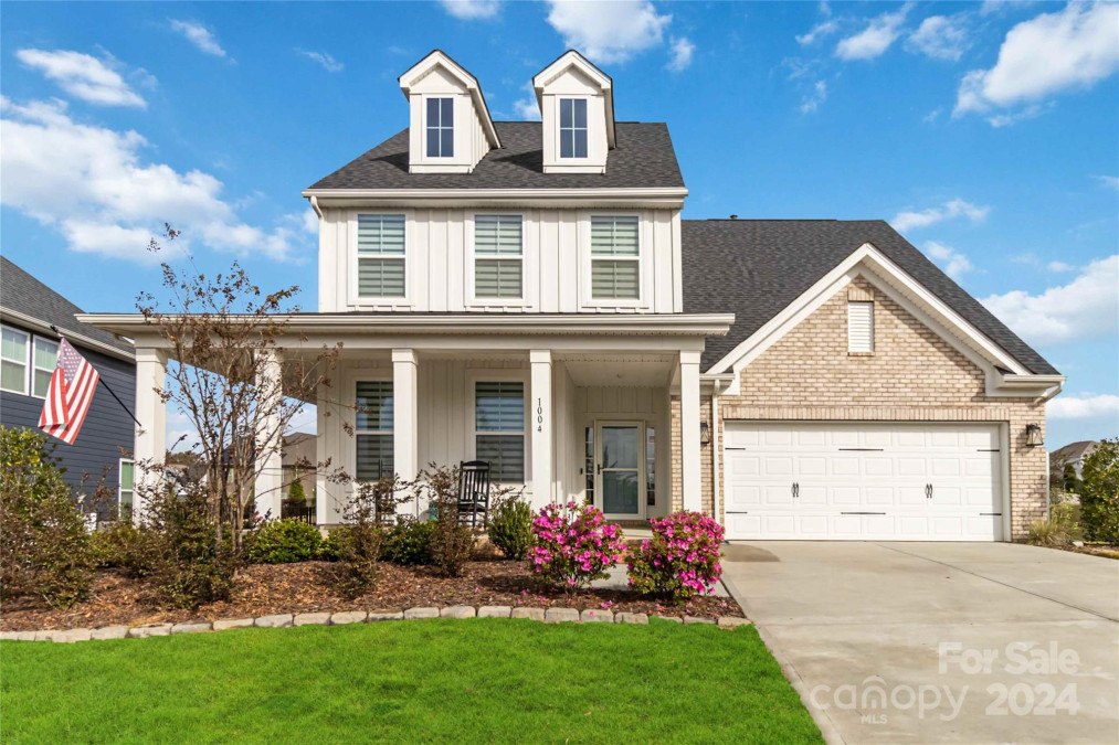 1004 Cabriolet Ct Waxhaw, NC 28173