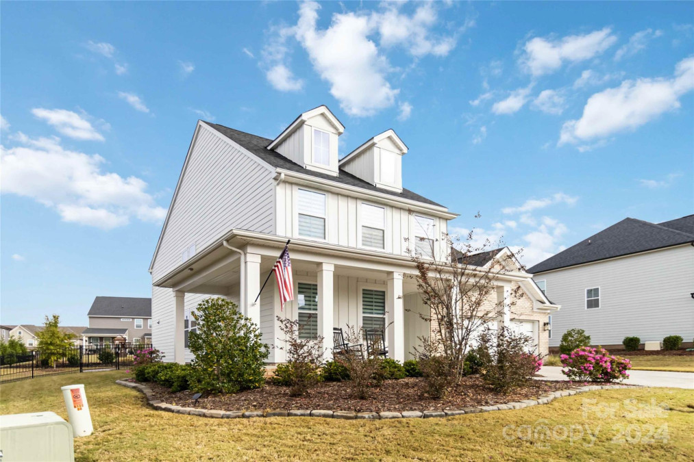 1004 Cabriolet Ct Waxhaw, NC 28173