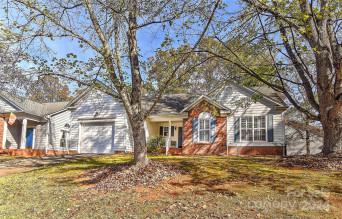 3504 Mayhurst Dr Indian Trail, NC 28079