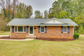 7 Moore St York, SC 29745