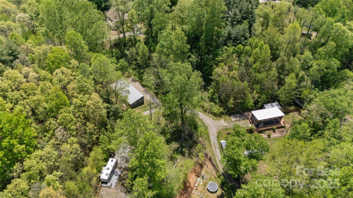 89 Flynn Branch Rd Asheville, NC 28804