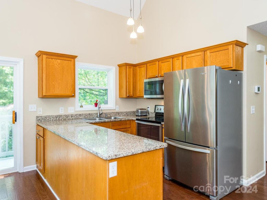 122 Maney Ave Asheville, NC 28804