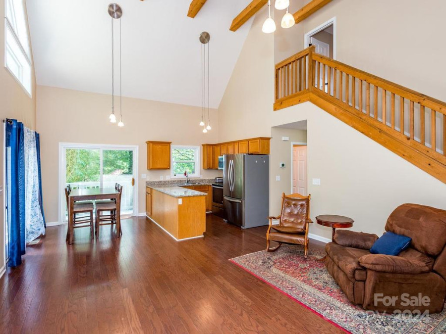 122 Maney Ave Asheville, NC 28804