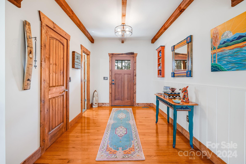 30 Nader Ave Weaverville, NC 28787