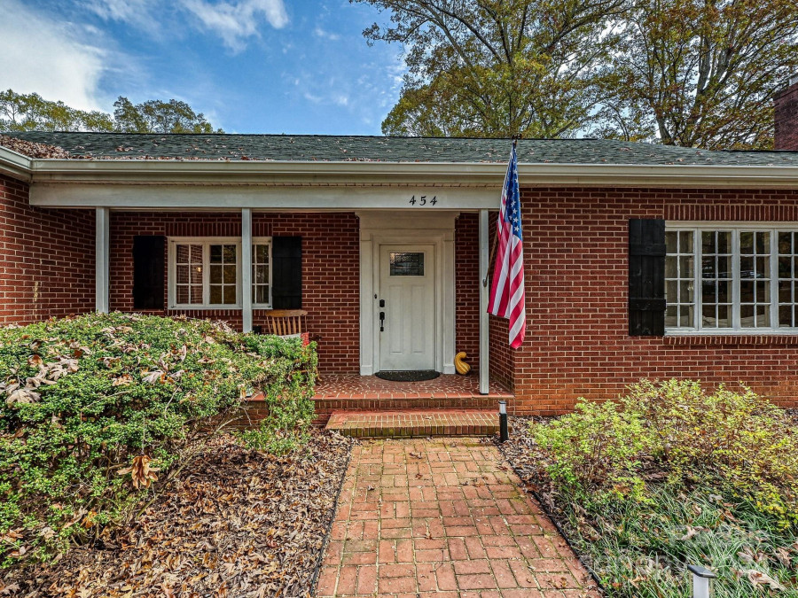 454 10th St Albemarle, NC 28001