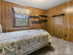 5540 Howard Gap Rd Flat Rock, NC 28731