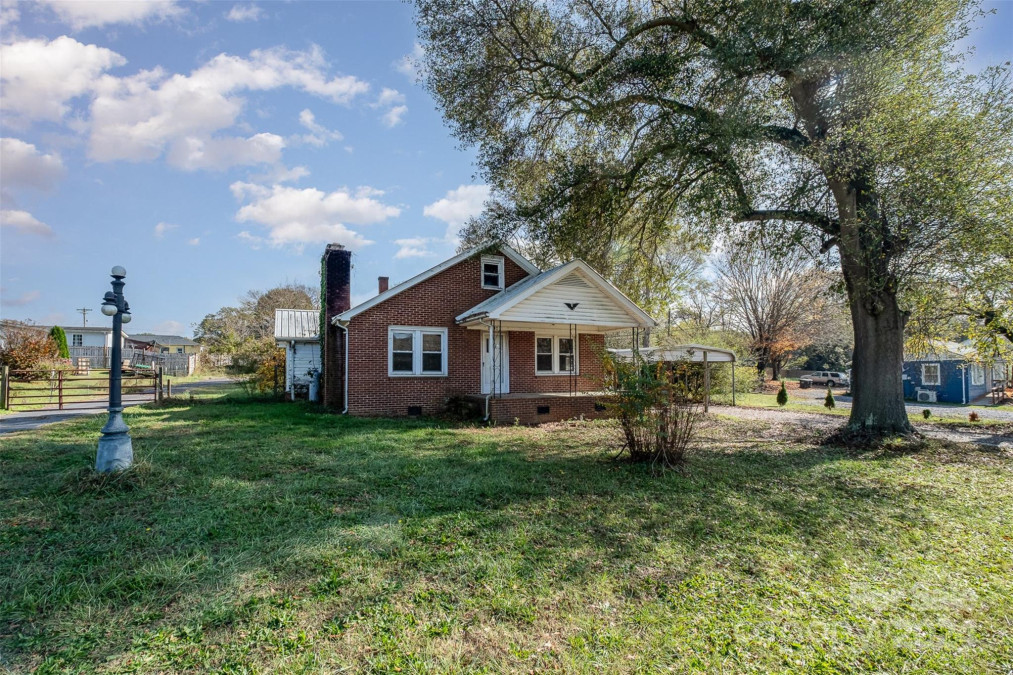 1097 Hwy 150 None Lincolnton, NC 28092