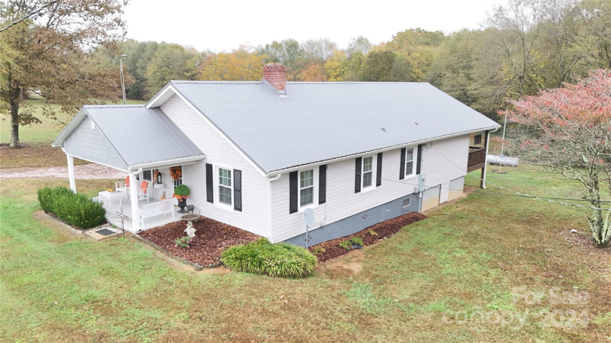 499 Old Lincolnton Crouse Rd Lincolnton, NC 28092