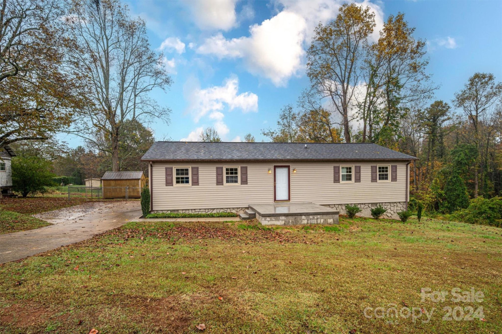 3 Cline Dr Granite Falls, NC 28630