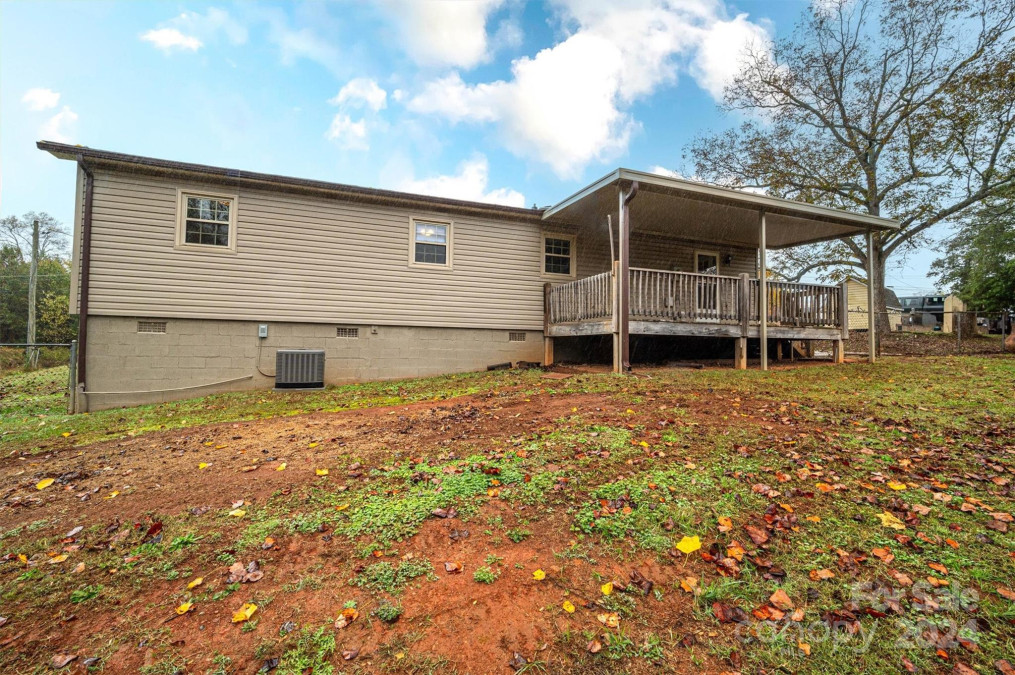 3 Cline Dr Granite Falls, NC 28630