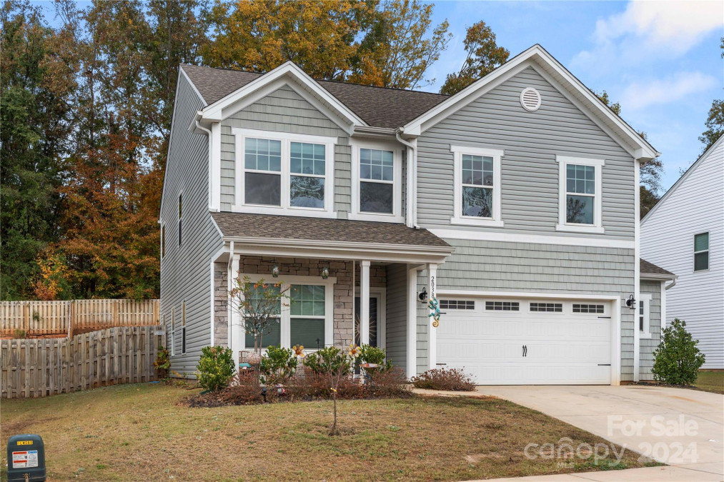 2038 Darby View Ln Charlotte, NC 28215