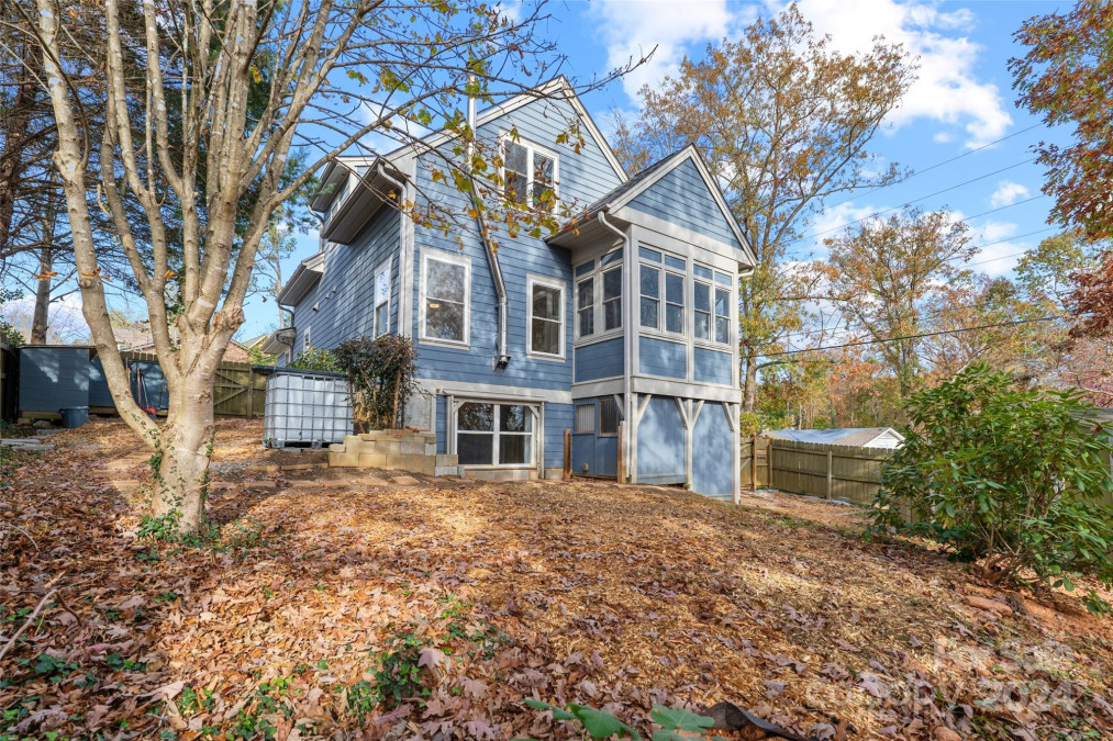 5 Elmore St Asheville, NC 28804