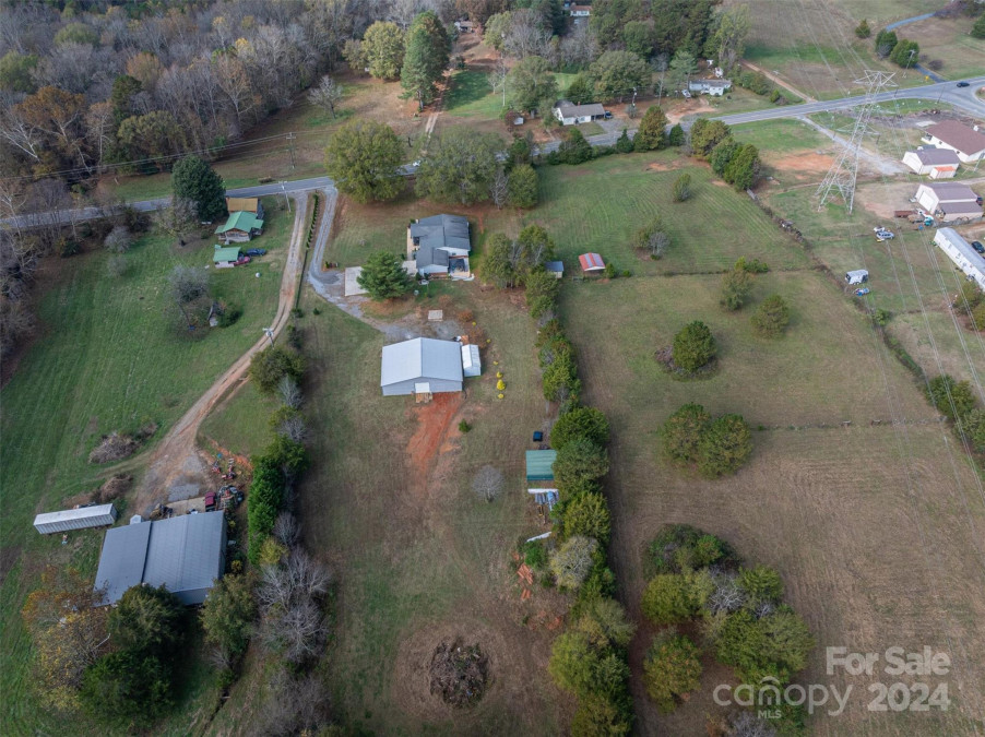 4298 Maiden Hw Lincolnton, NC 28092