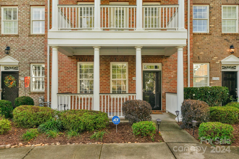 8336 Indigo Row Charlotte, NC 28277