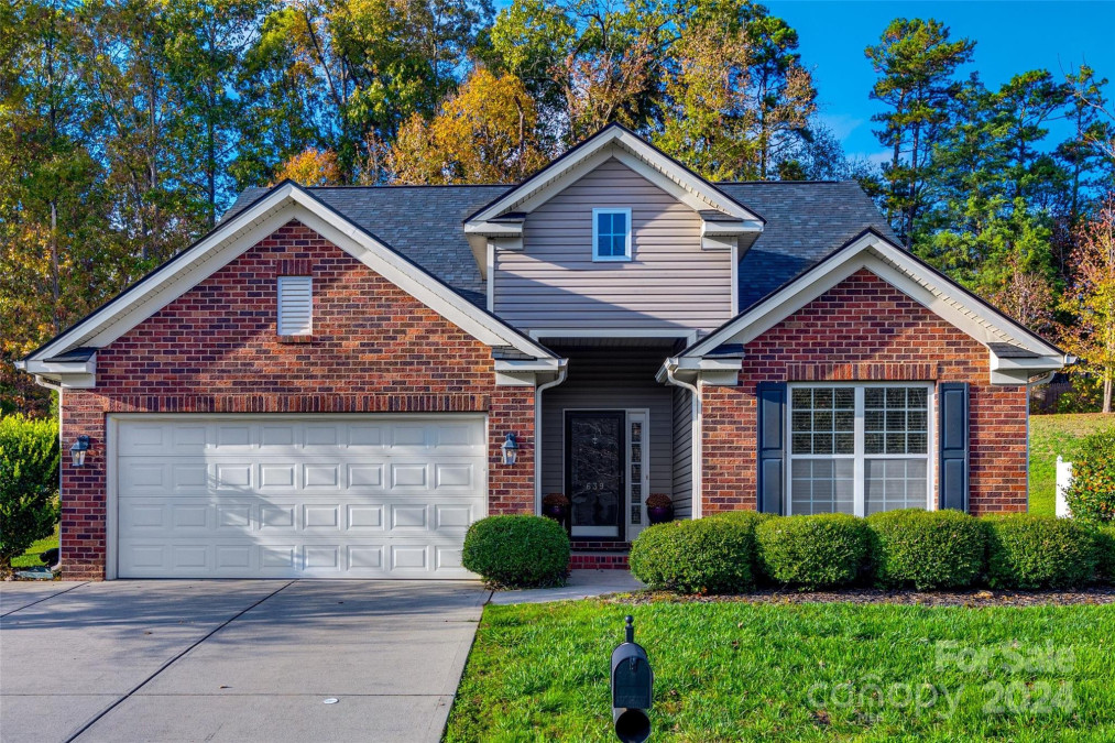 639 Stonehenge Dr Rock Hill, SC 29730