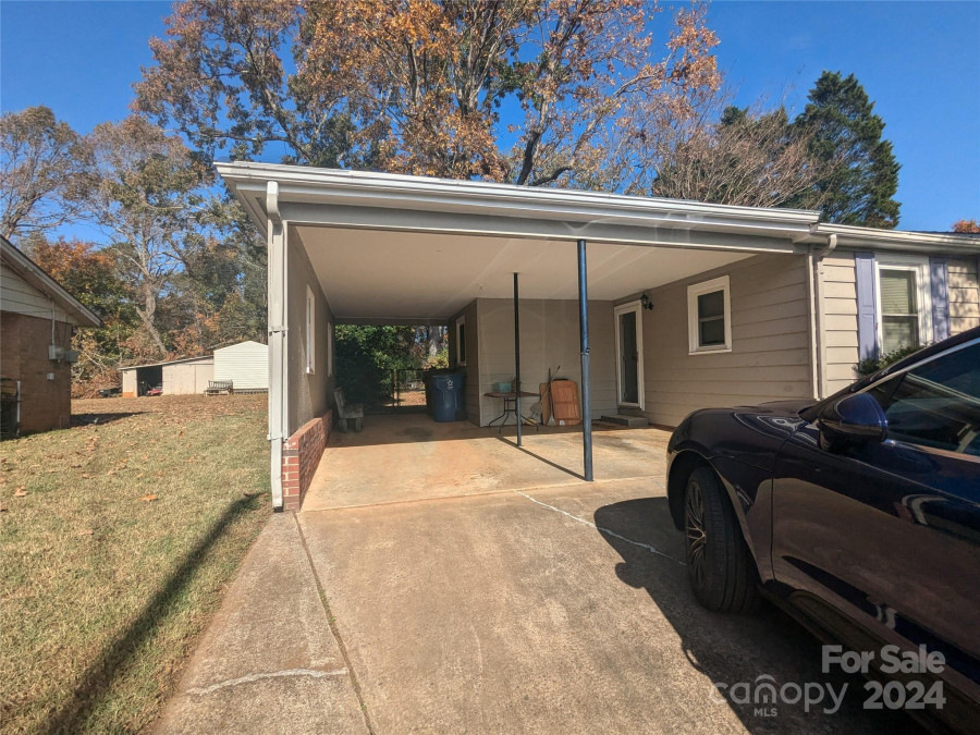 1832 Noah Pa Conover, NC 28613