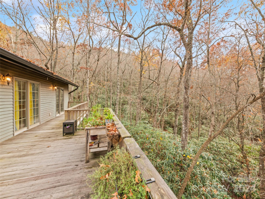 97 Shenandoah Ter Montreat, NC 28757